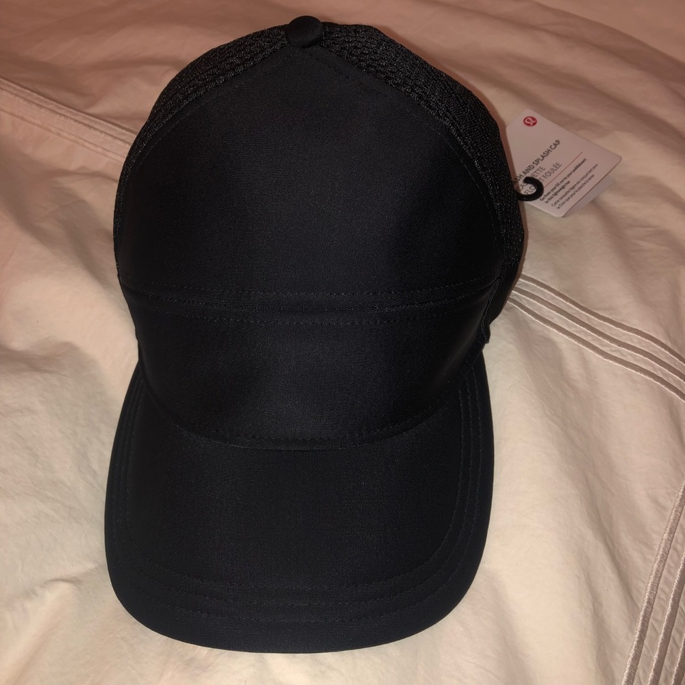 Lululemon hat